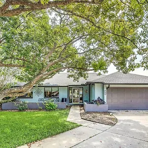 Tranquil Oasis 4br Pool Holiday home Orlando